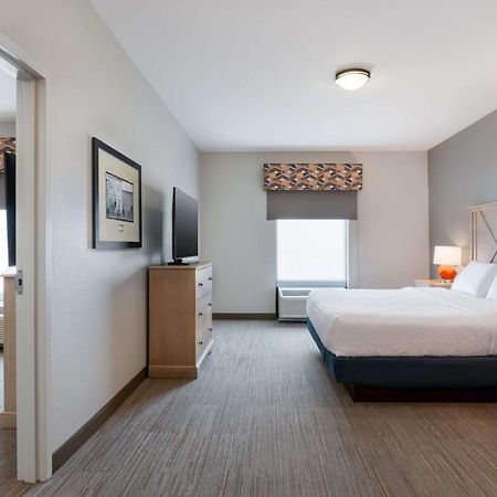 Hampton Inn & Suites Dodge City Boot Hill Casino Exteriör bild