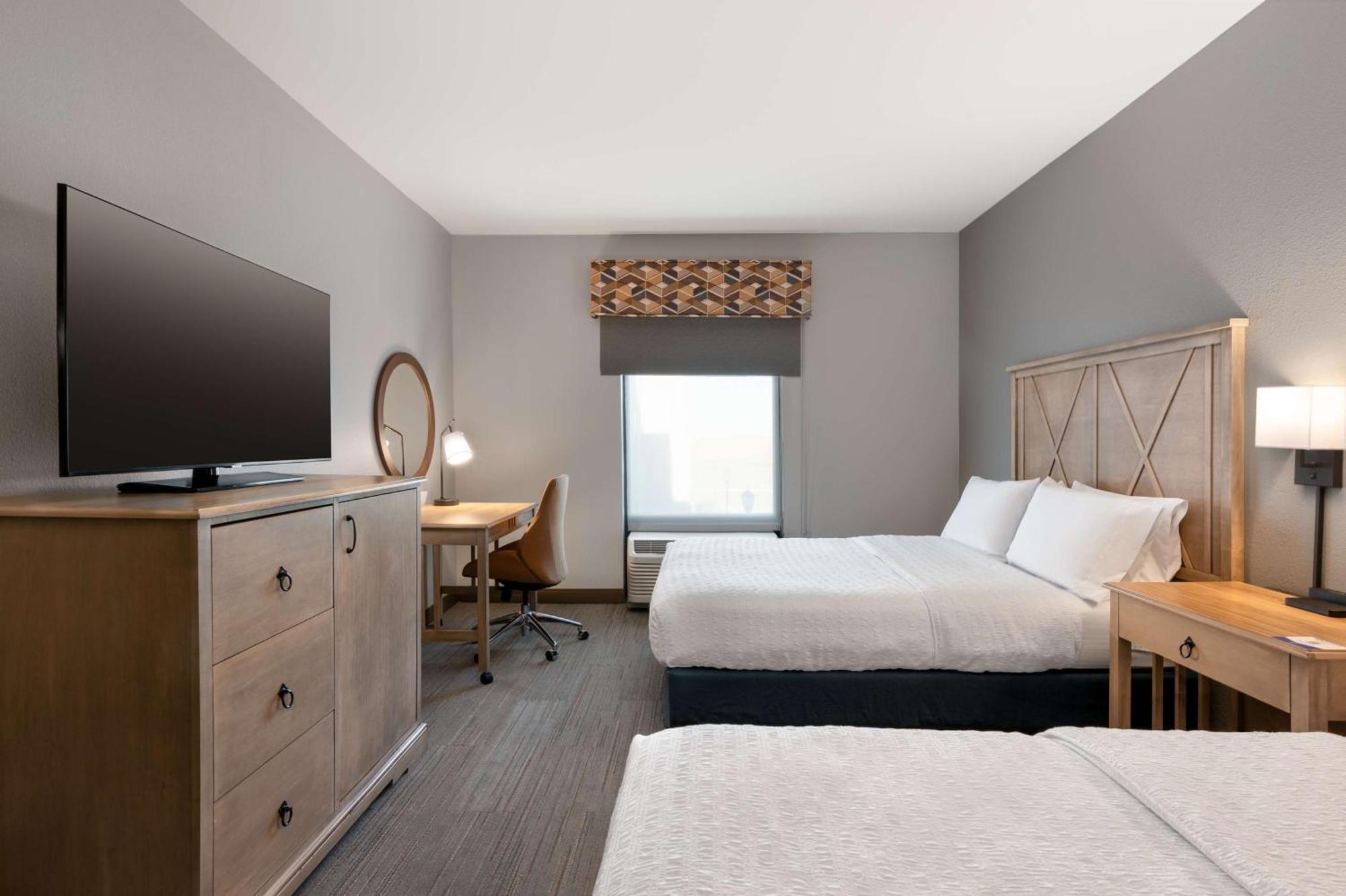 Hampton Inn & Suites Dodge City Boot Hill Casino Exteriör bild