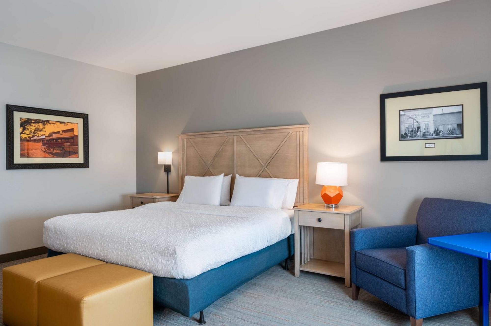 Hampton Inn & Suites Dodge City Boot Hill Casino Exteriör bild