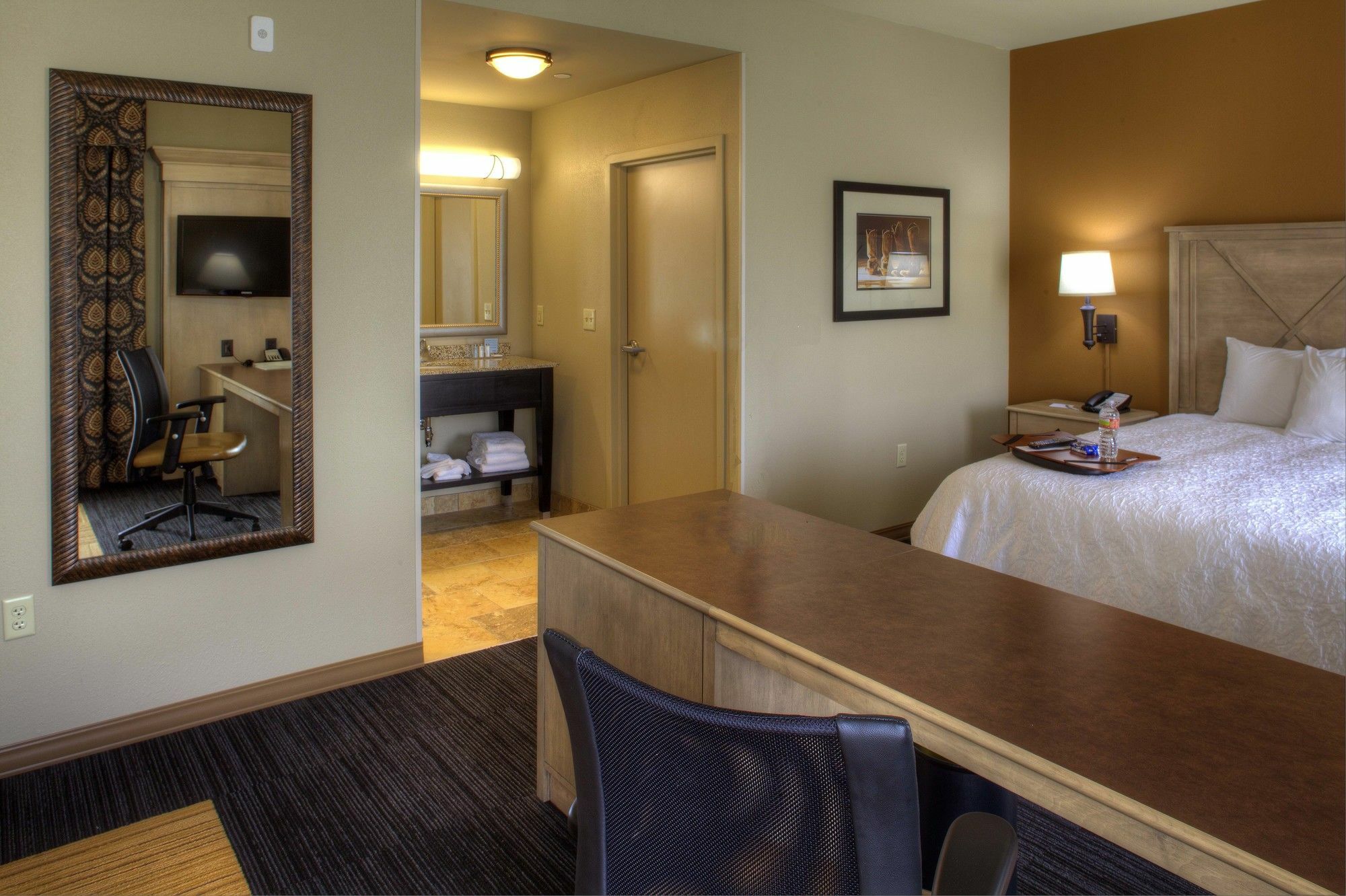 Hampton Inn & Suites Dodge City Boot Hill Casino Exteriör bild